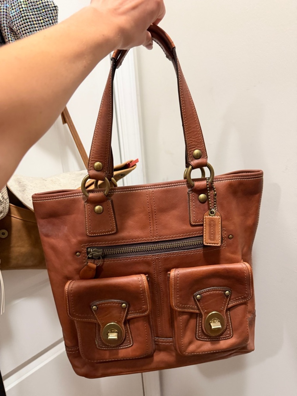 Vintage Coach Legacy Gigi leather tote- GREAT CONDITION